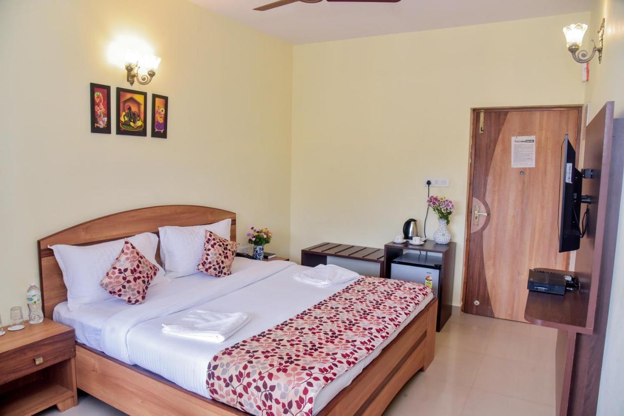 Candolim Grande Resort Екстер'єр фото