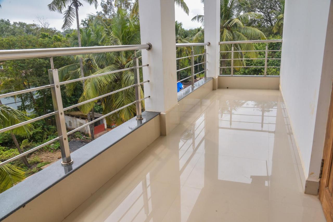 Candolim Grande Resort Екстер'єр фото